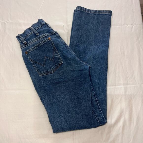 Woman’s wrangler Jeans size 5x34 - Picture 1 of 8